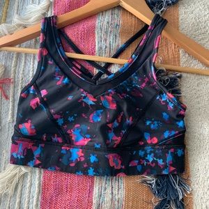 Lululemon sports bra